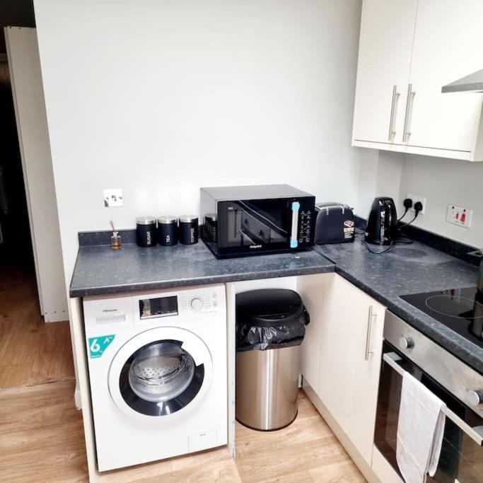 Stylish Apartment, Self Check-In, Ideal 4 Contractors, 25Mins To Gatwick Airport Thornton Heath 外观 照片